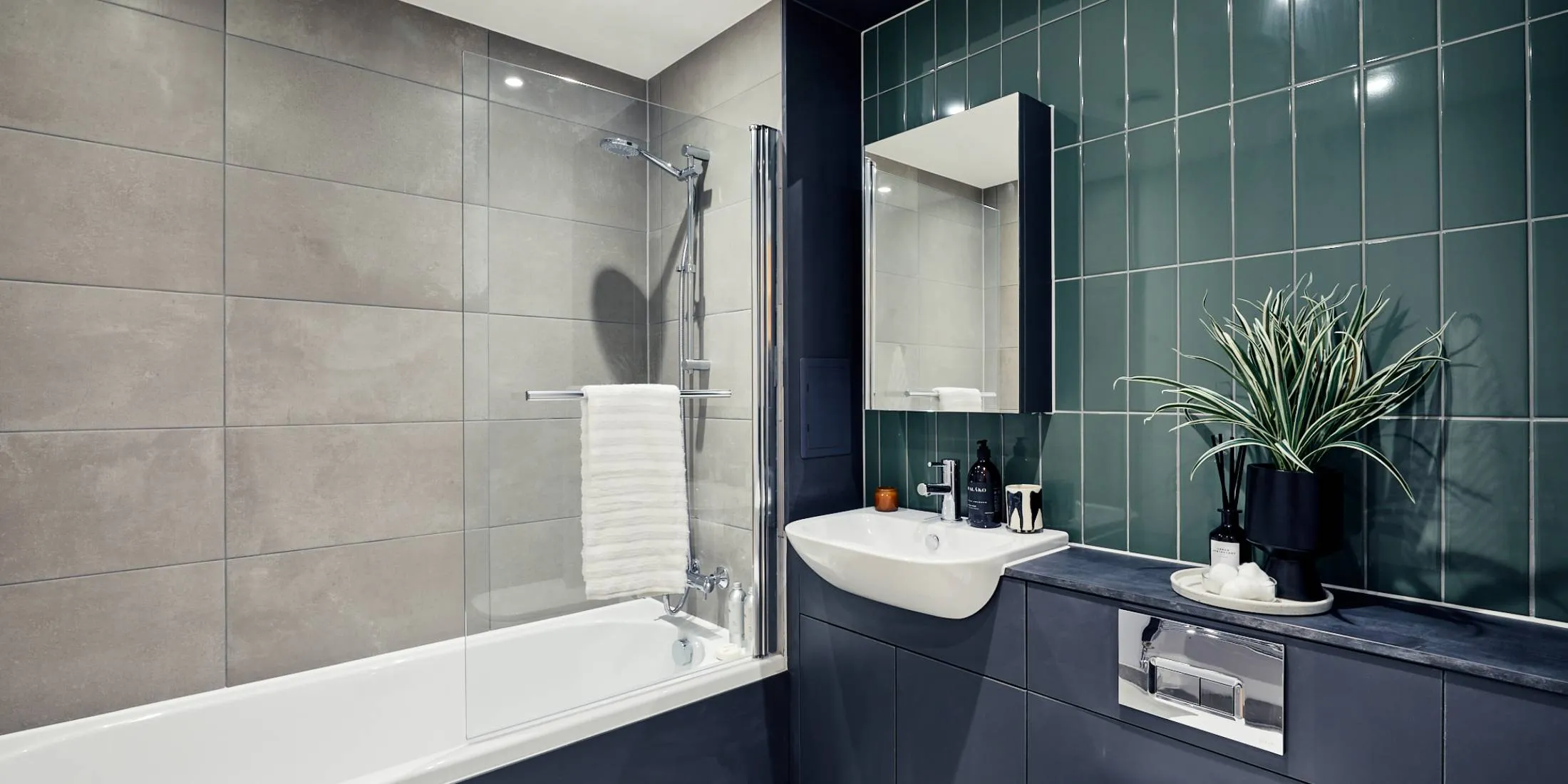 Studio apartment bathroom 
