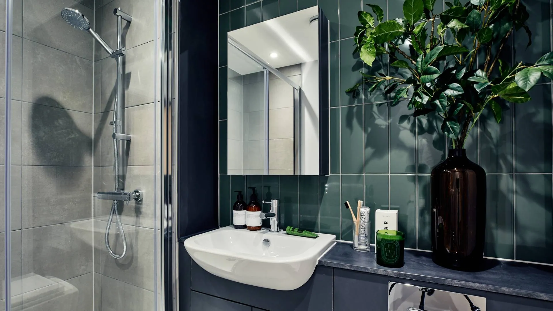 High quality bathrooms in all apartments 