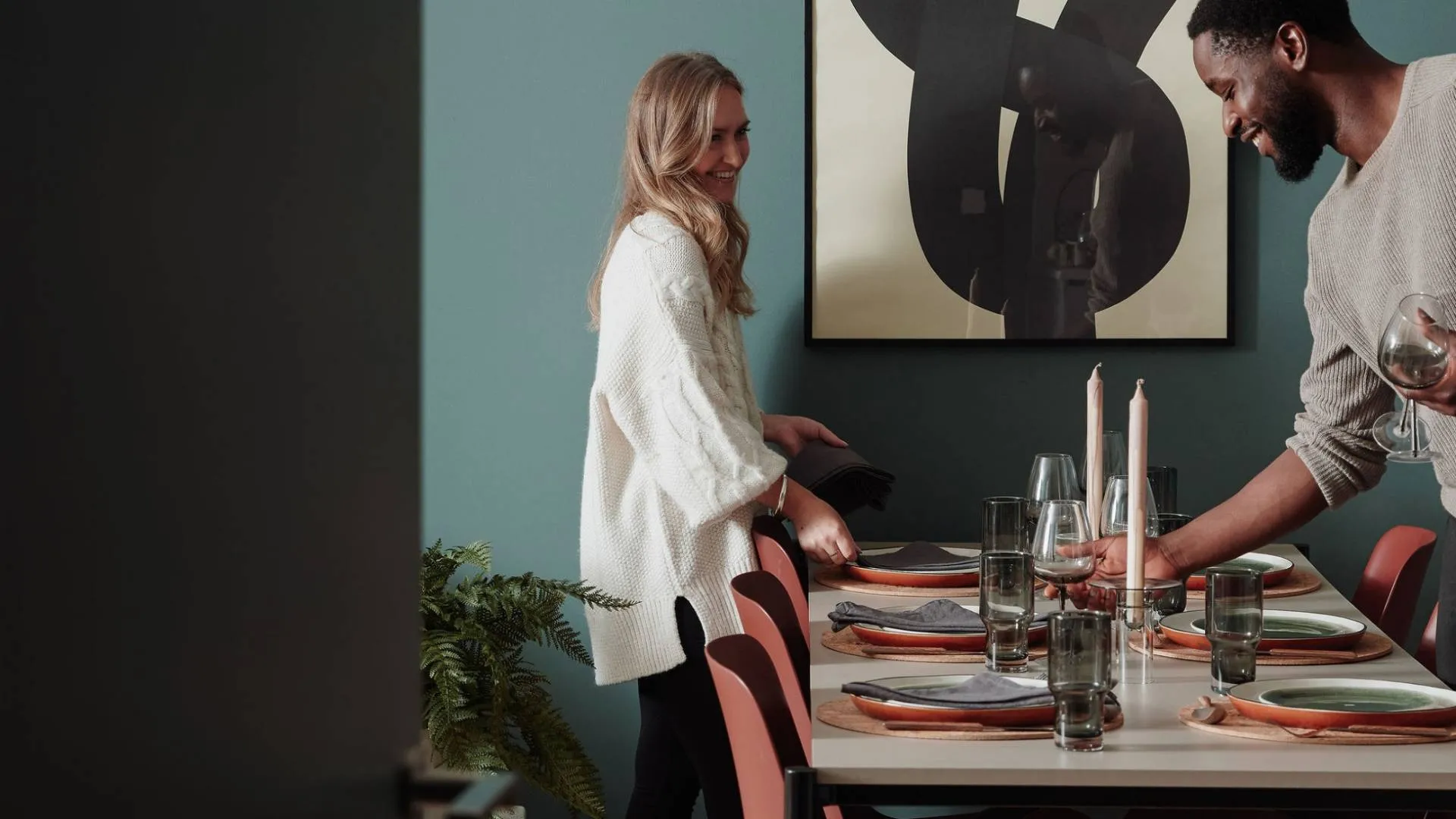 3 bedroom apartment dining 